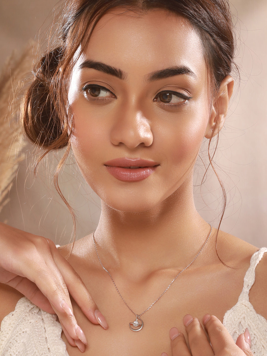 925 Sterling Silver Rhodium Plated Zircon Studded Saturn Cosmic Pendant Necklace & chain